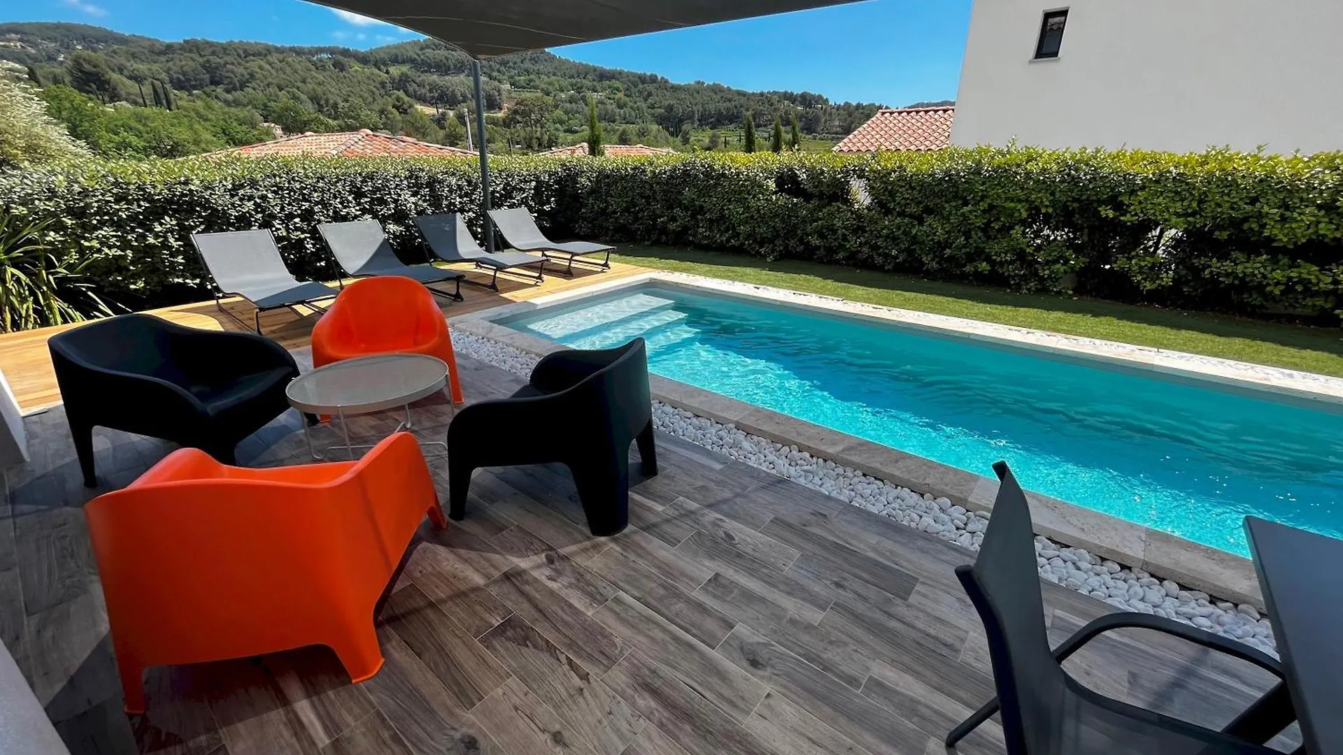 Villa 3 Chambres Piscine Petanque Clim Le Castellet  France