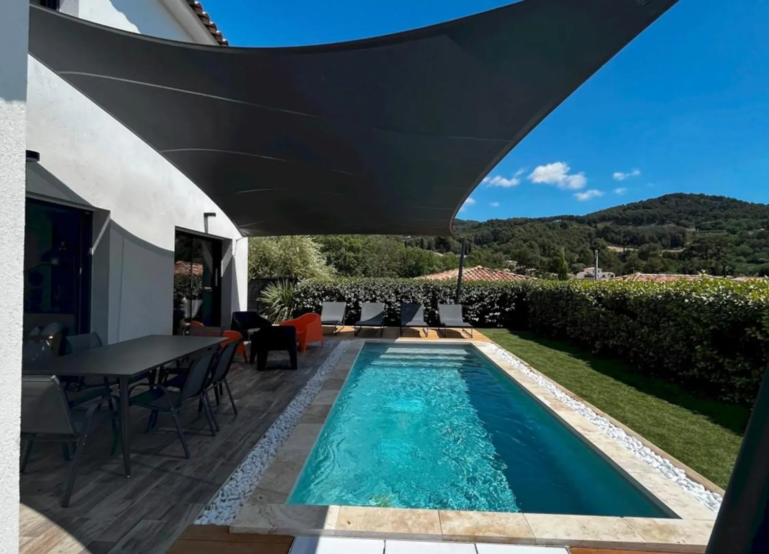 Villa 3 Chambres Piscine Petanque Clim 勒卡斯特雷特